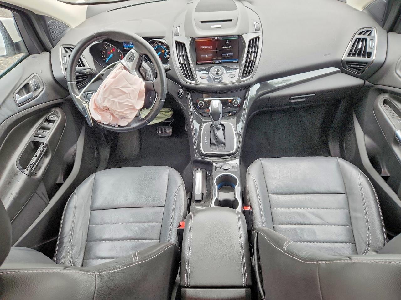 2014 Ford Escape Titanium - zdjęcie 8