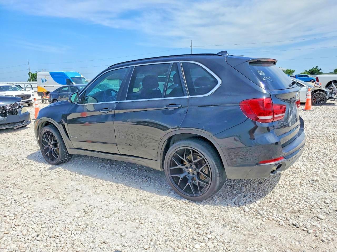 2015 BMW X5 xDrive35I - zdjęcie 2
