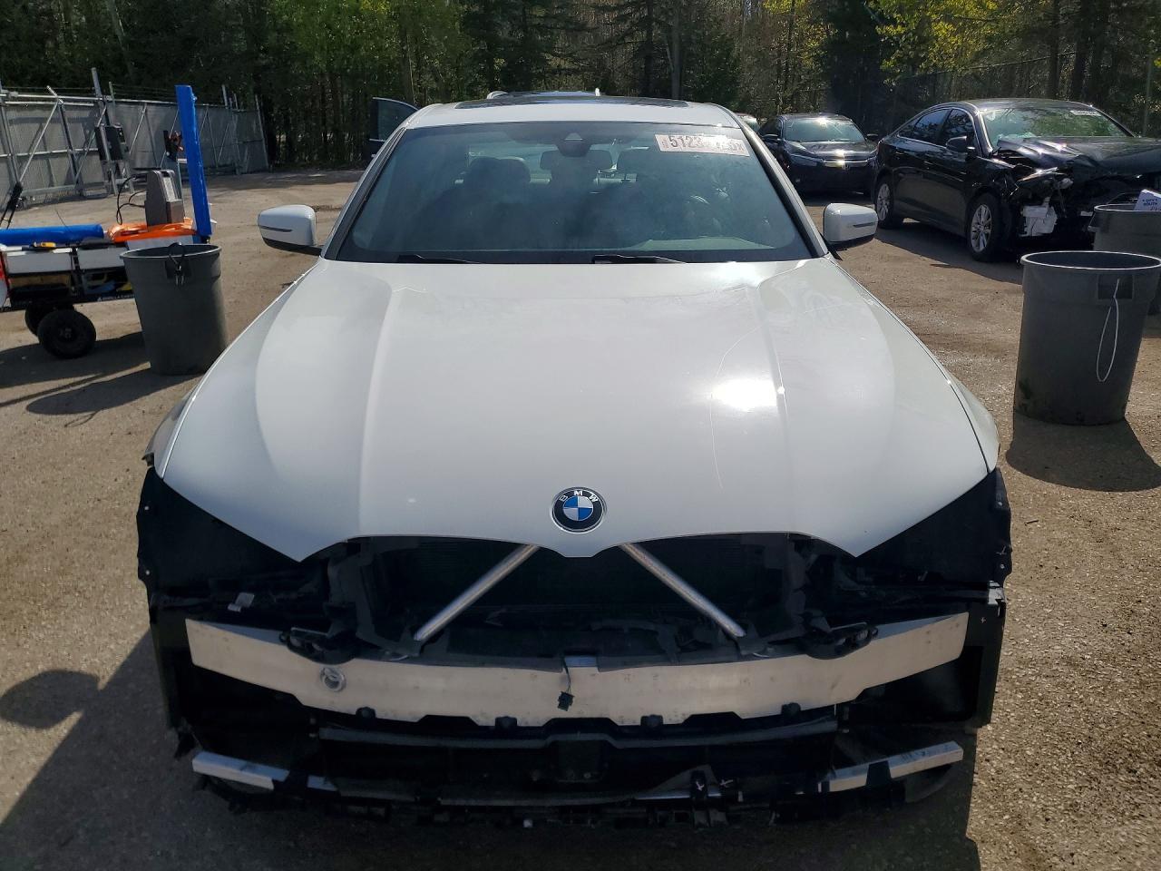 2023 BMW 330Xi - zdjęcie 5