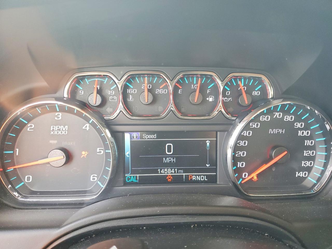 2017 Chevrolet Tahoe C1500 Lt - zdjęcie 9