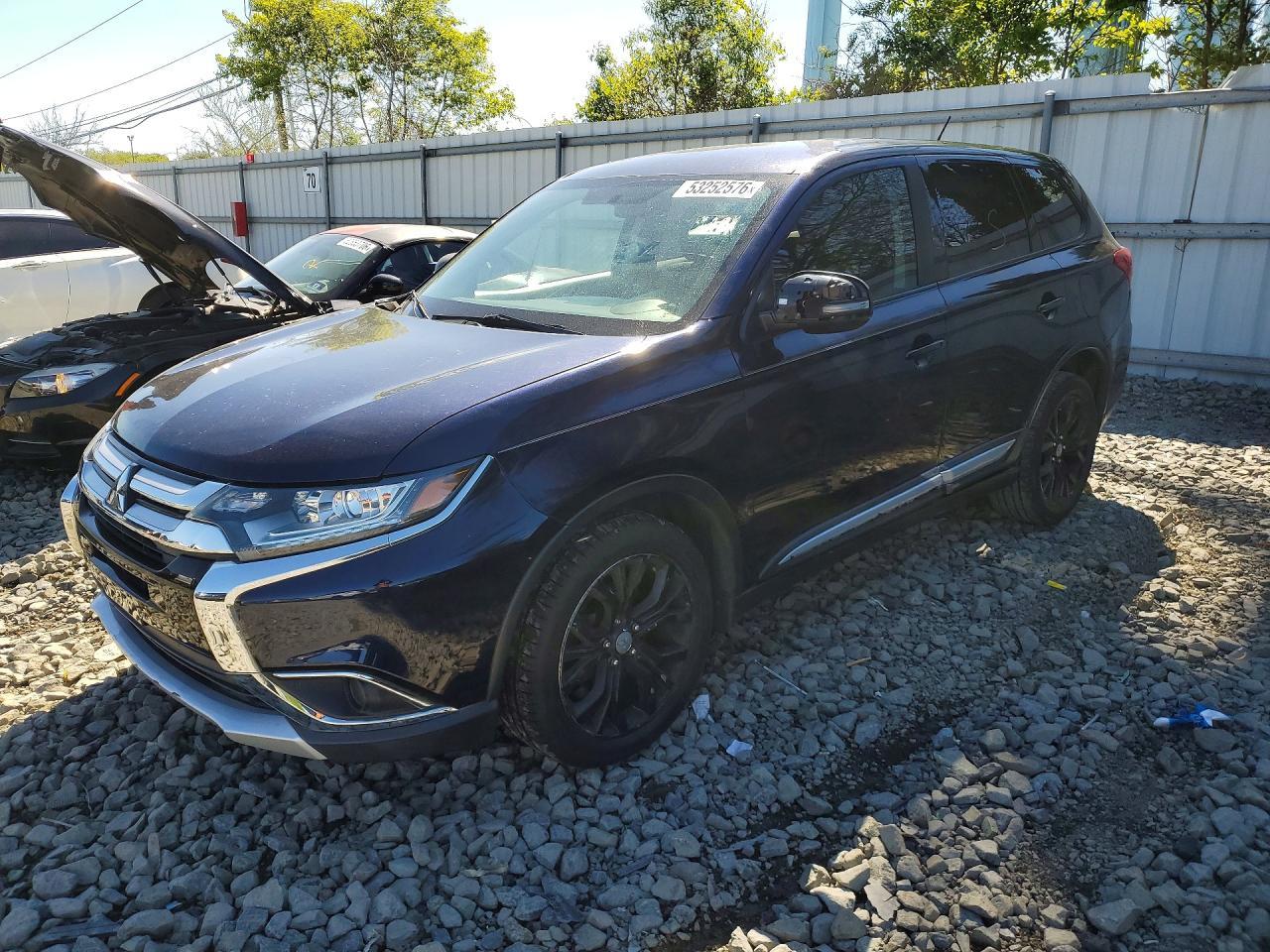 2016 Mitsubishi Outlander Se - zdjęcie główne
