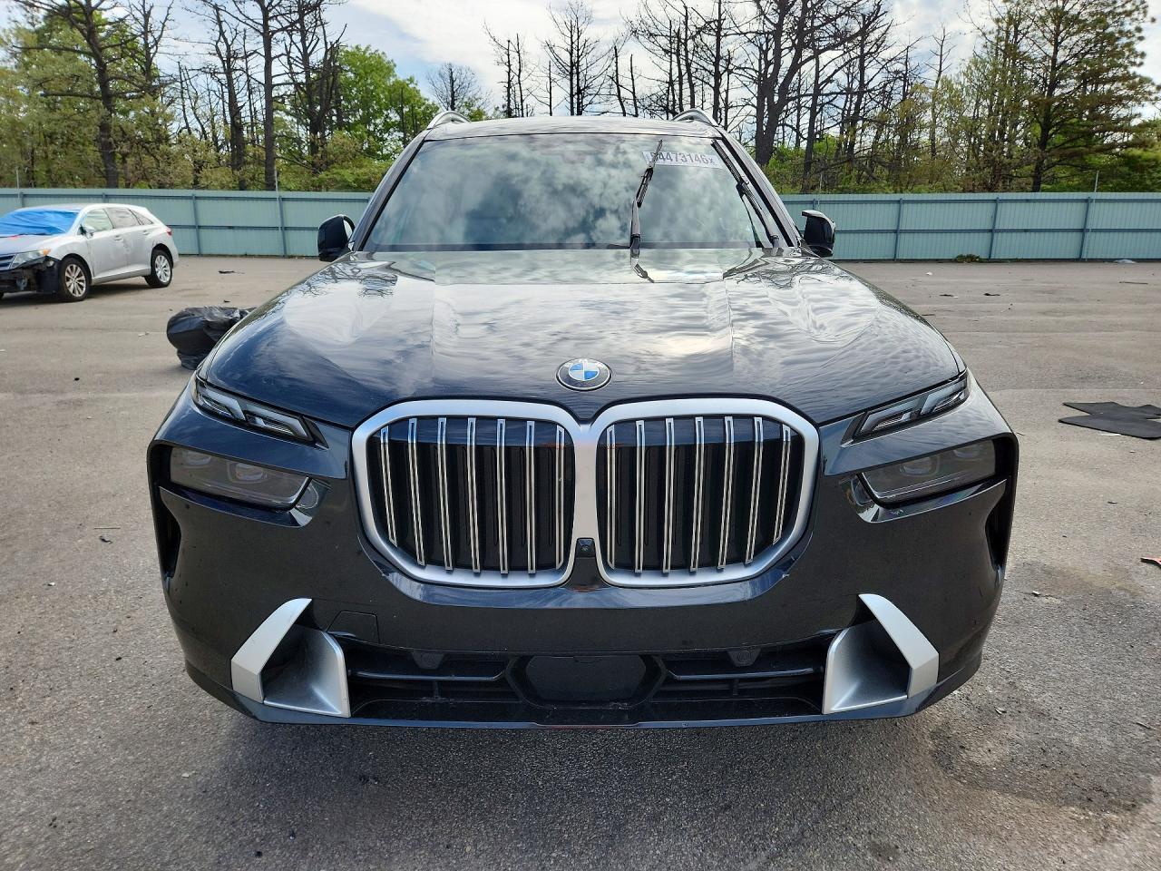 2025 BMW X7 xDrive40I - zdjęcie 5