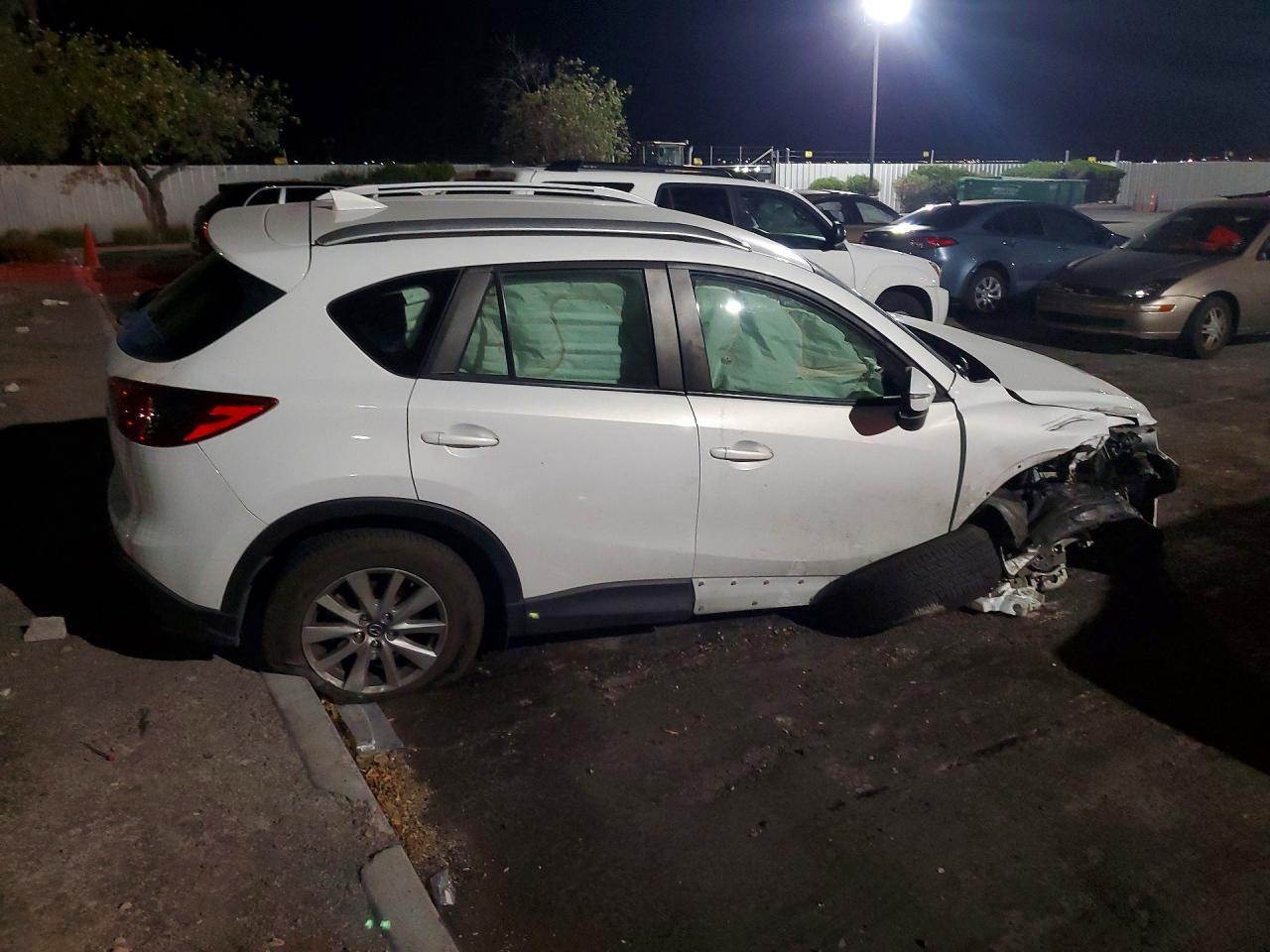 2016 Mazda Cx-5 Sport - zdjęcie 3