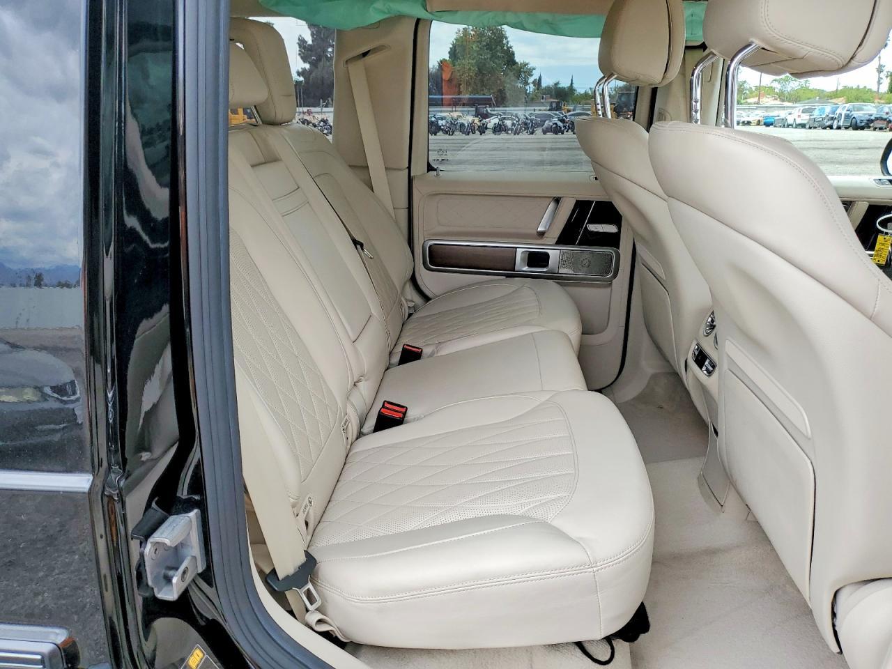2020 Mercedes-Benz G 550 - zdjęcie 10