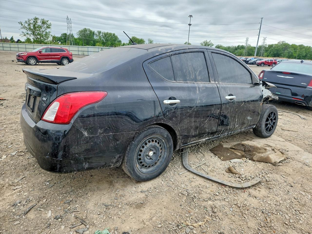 2017 Nissan Versa 1.6 Sv - zdjęcie 3