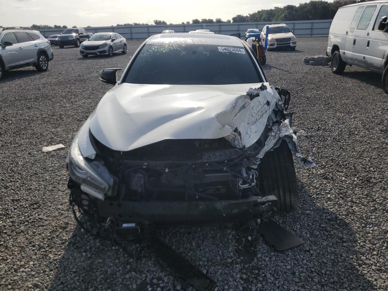 2018 Infiniti Q50 Red Sport 400 - zdjęcie 5