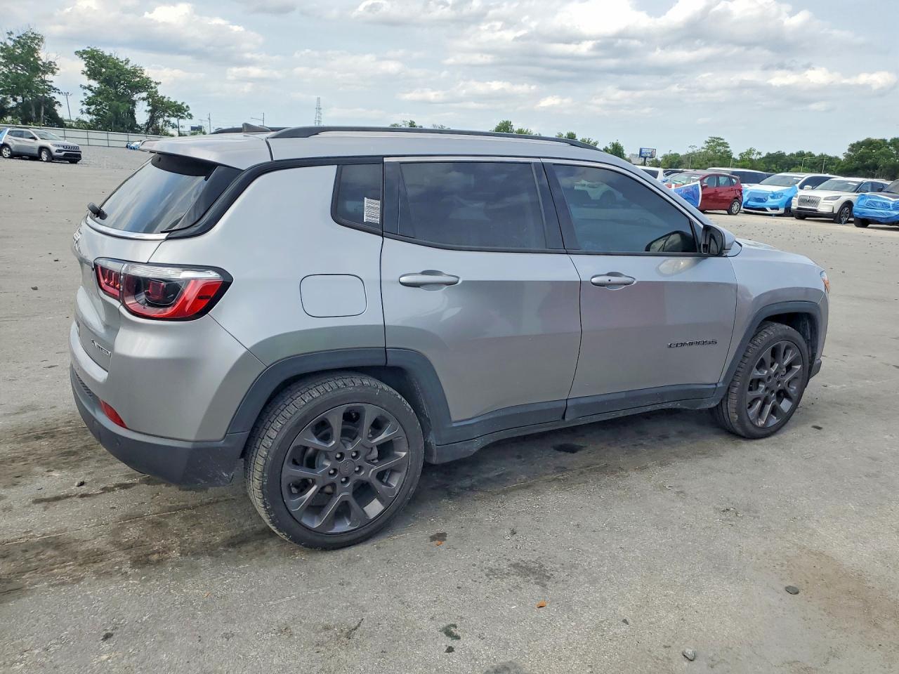 2021 Jeep Compass Limited - zdjęcie 3