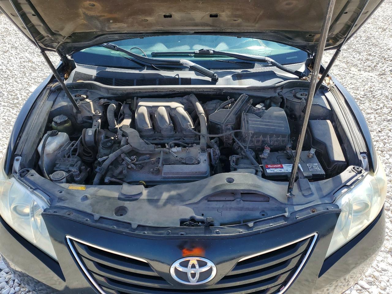 2024 Toyota Camry Xle V6 - zdjęcie 11