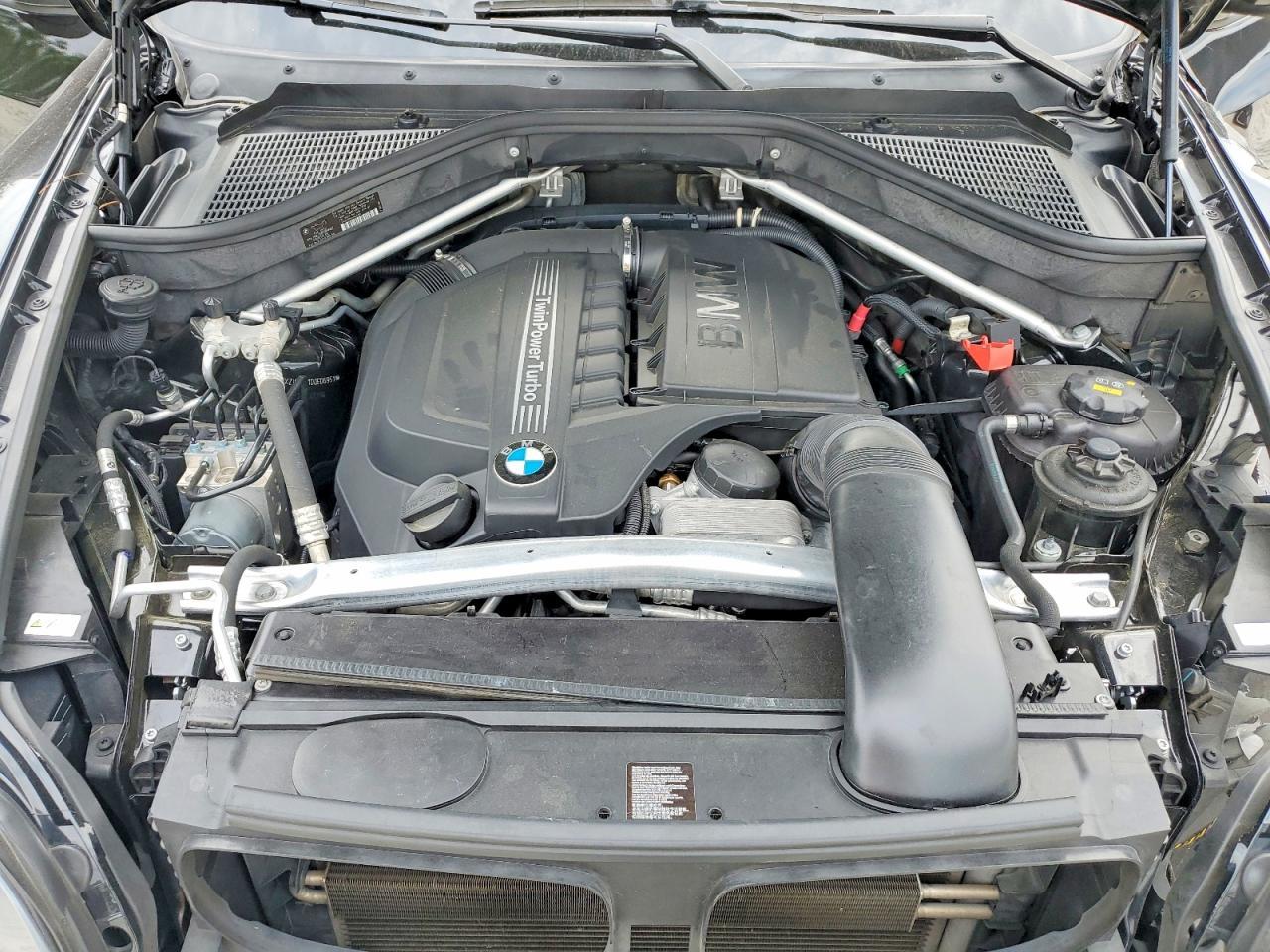 2013 BMW X5 xDrive35I - zdjęcie 23