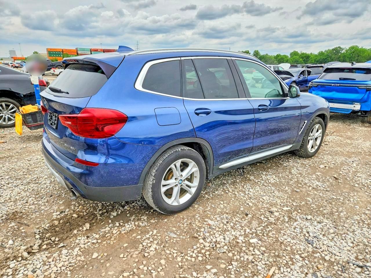 2018 BMW X3 xDrive30I - zdjęcie 3