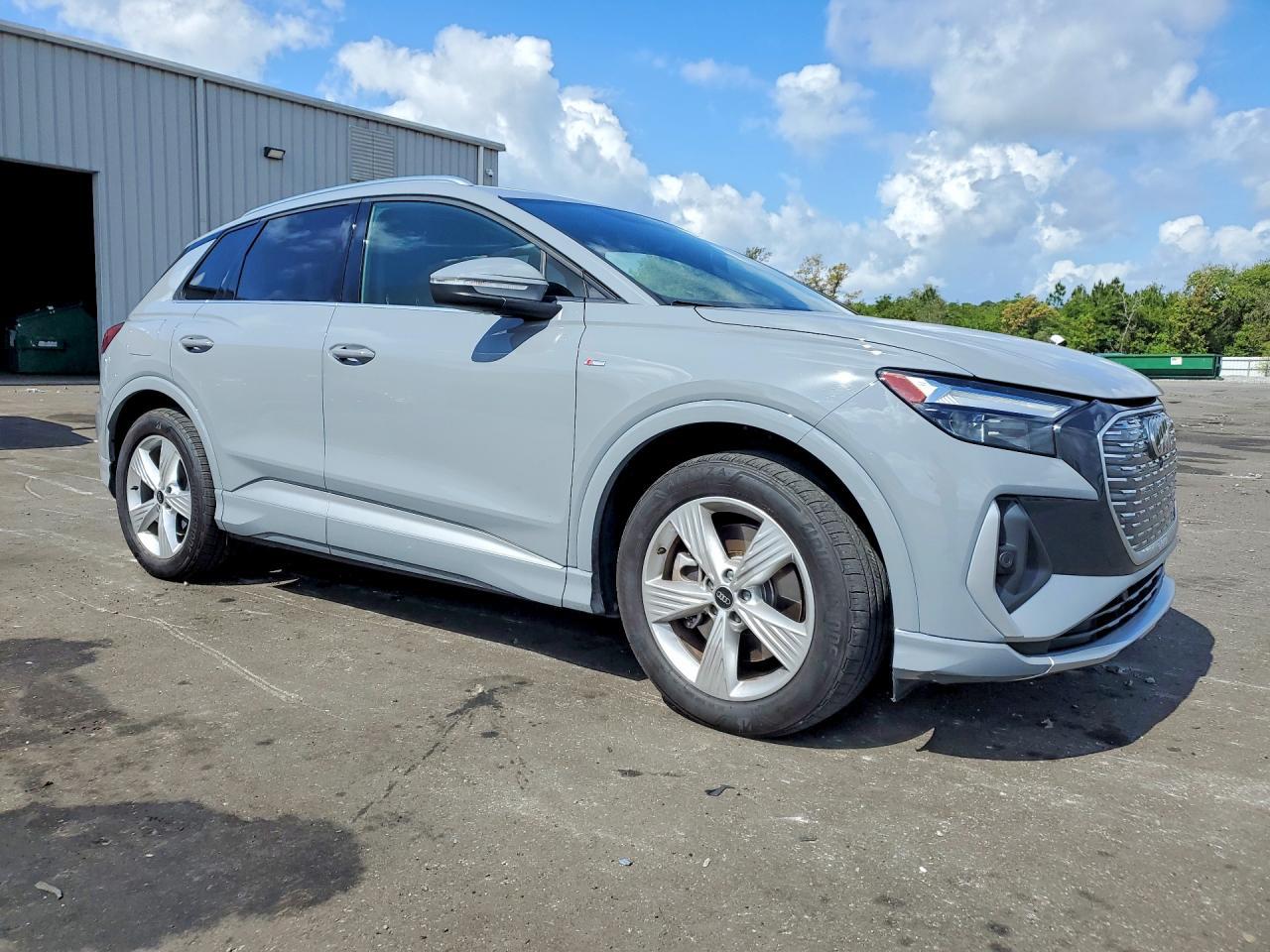 2024 Audi Q4 E-Tron Premium - zdjęcie 4