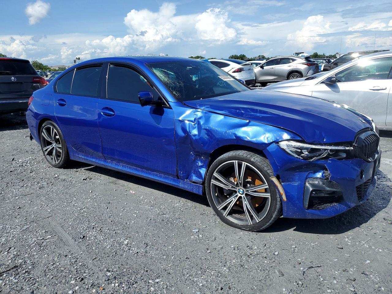 2020 BMW 330Xi - zdjęcie 4