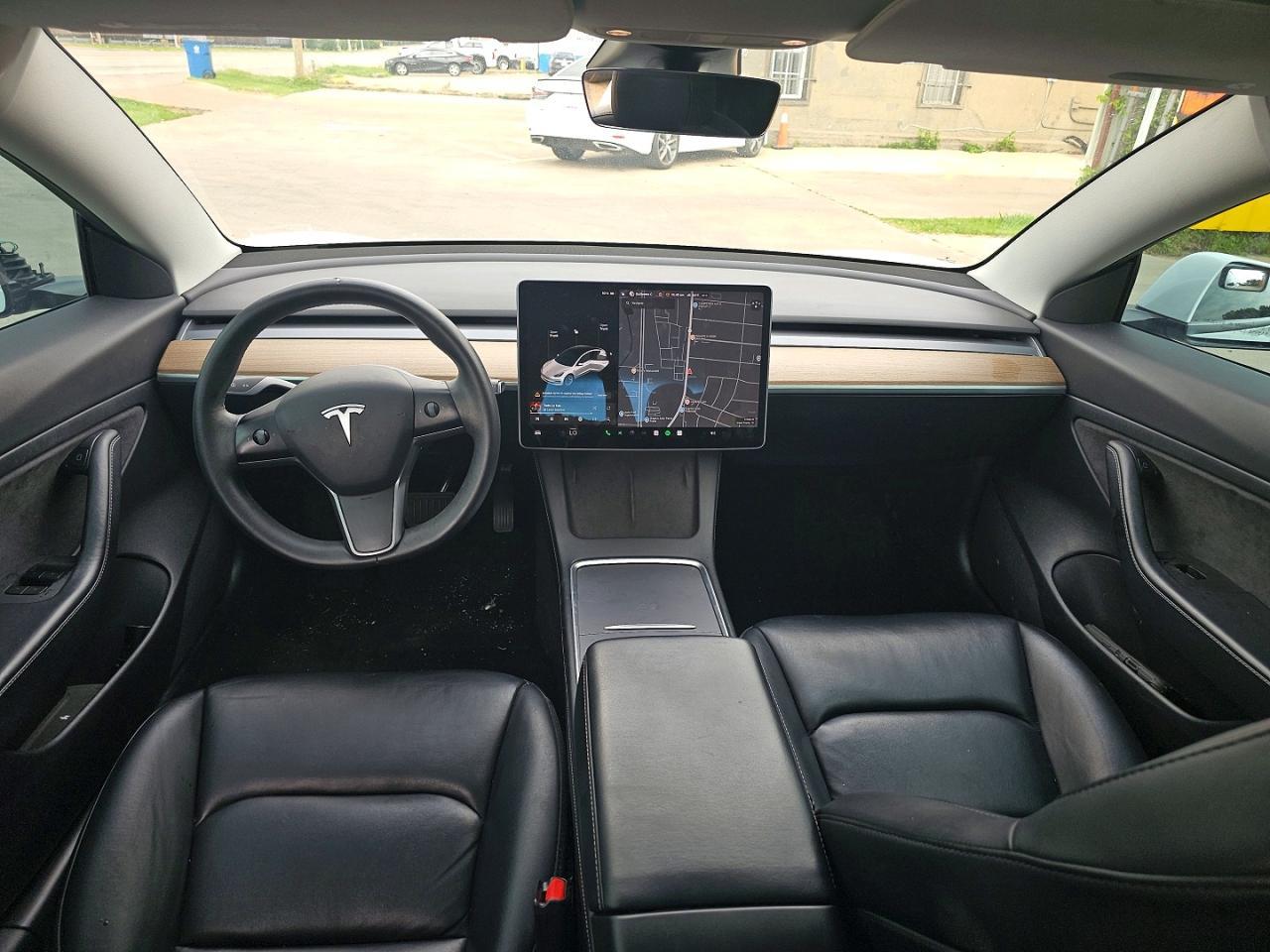 2021 Tesla Model 3 - zdjęcie 9