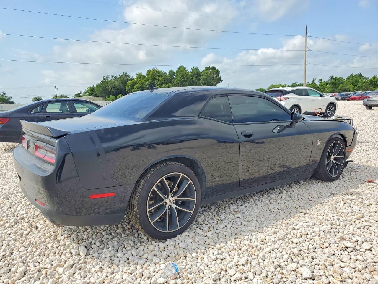 2018 Dodge Challenger R - zdjęcie 3