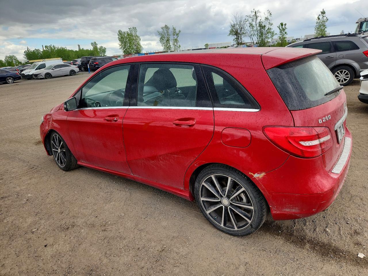 2013 Mercedes-Benz B250 - zdjęcie 2