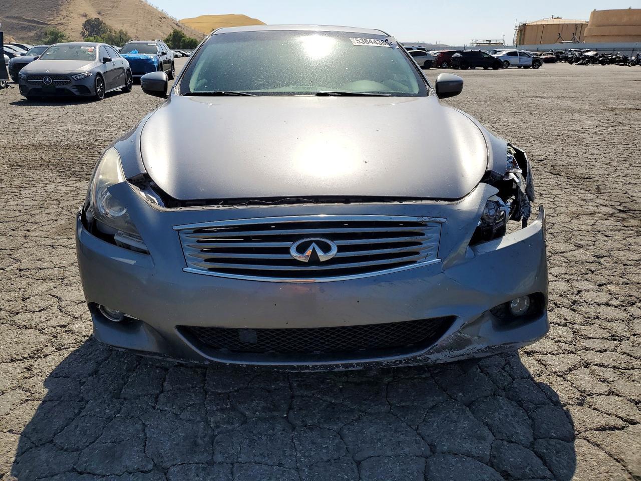 2015 Infiniti Q60 Coupe Journey - zdjęcie 5