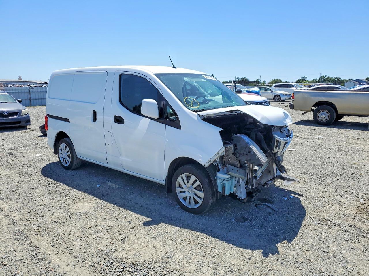 Nissan NV - zdjęcie 4