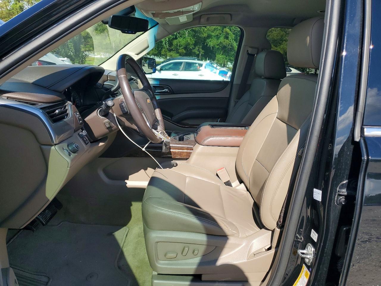 2018 Chevrolet Tahoe C1500 Lt - zdjęcie 7