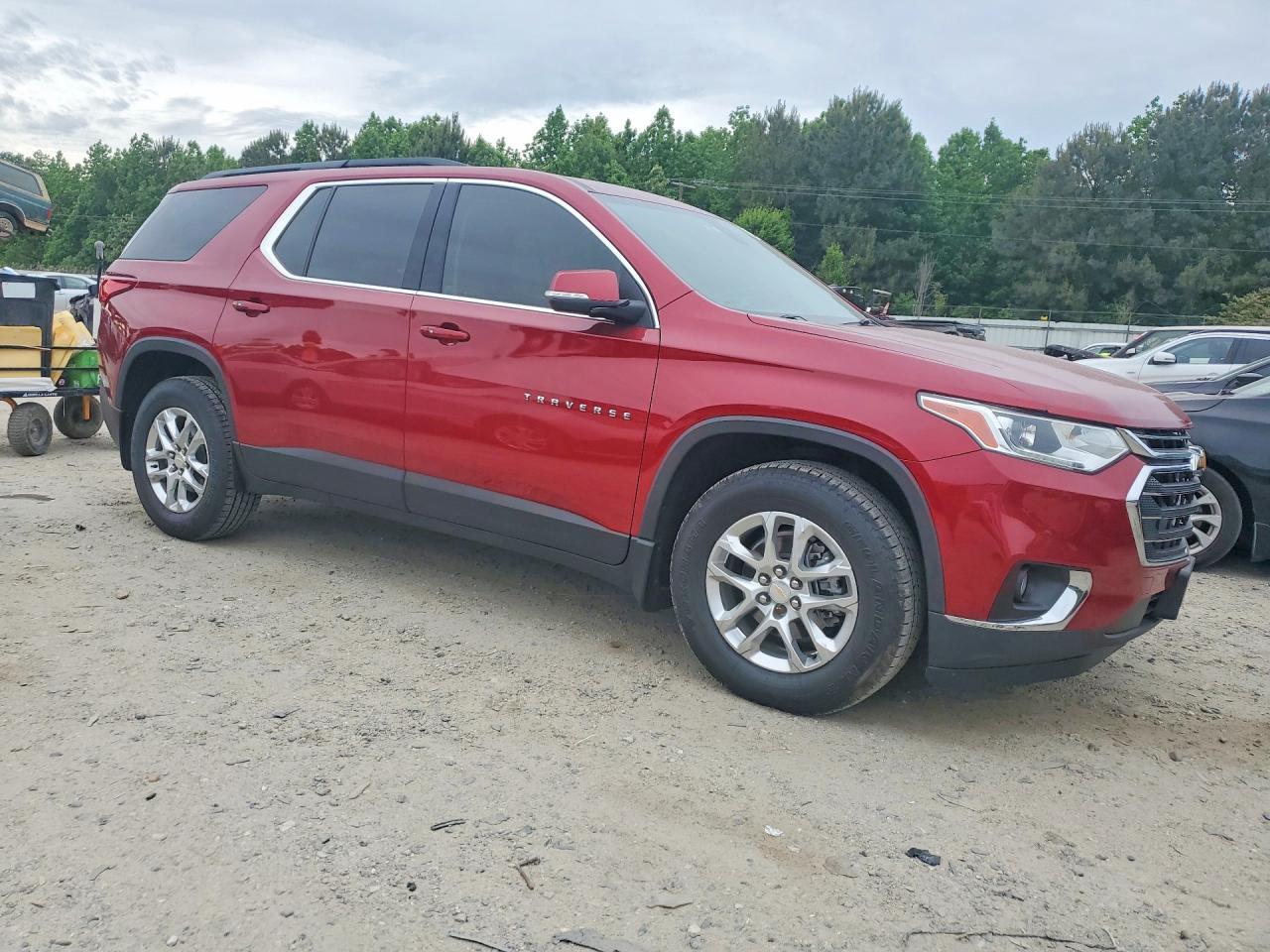 2021 Chevrolet Traverse Lt - zdjęcie 4