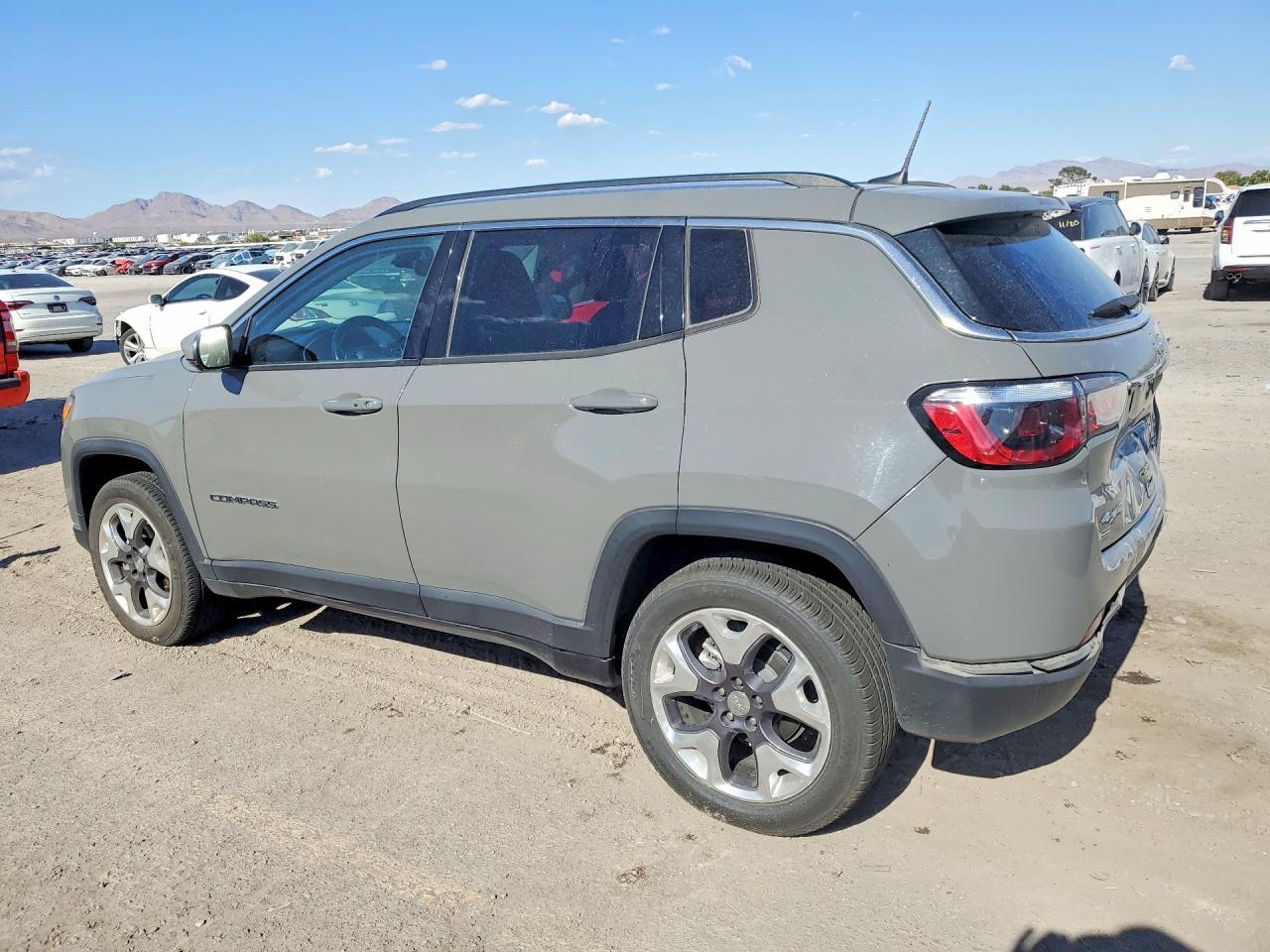 2021 Jeep Compass Limited - zdjęcie 2