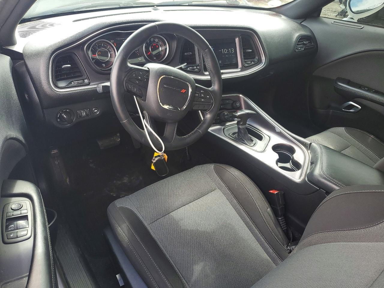 2015 Dodge Challenger Sxt - zdjęcie 8