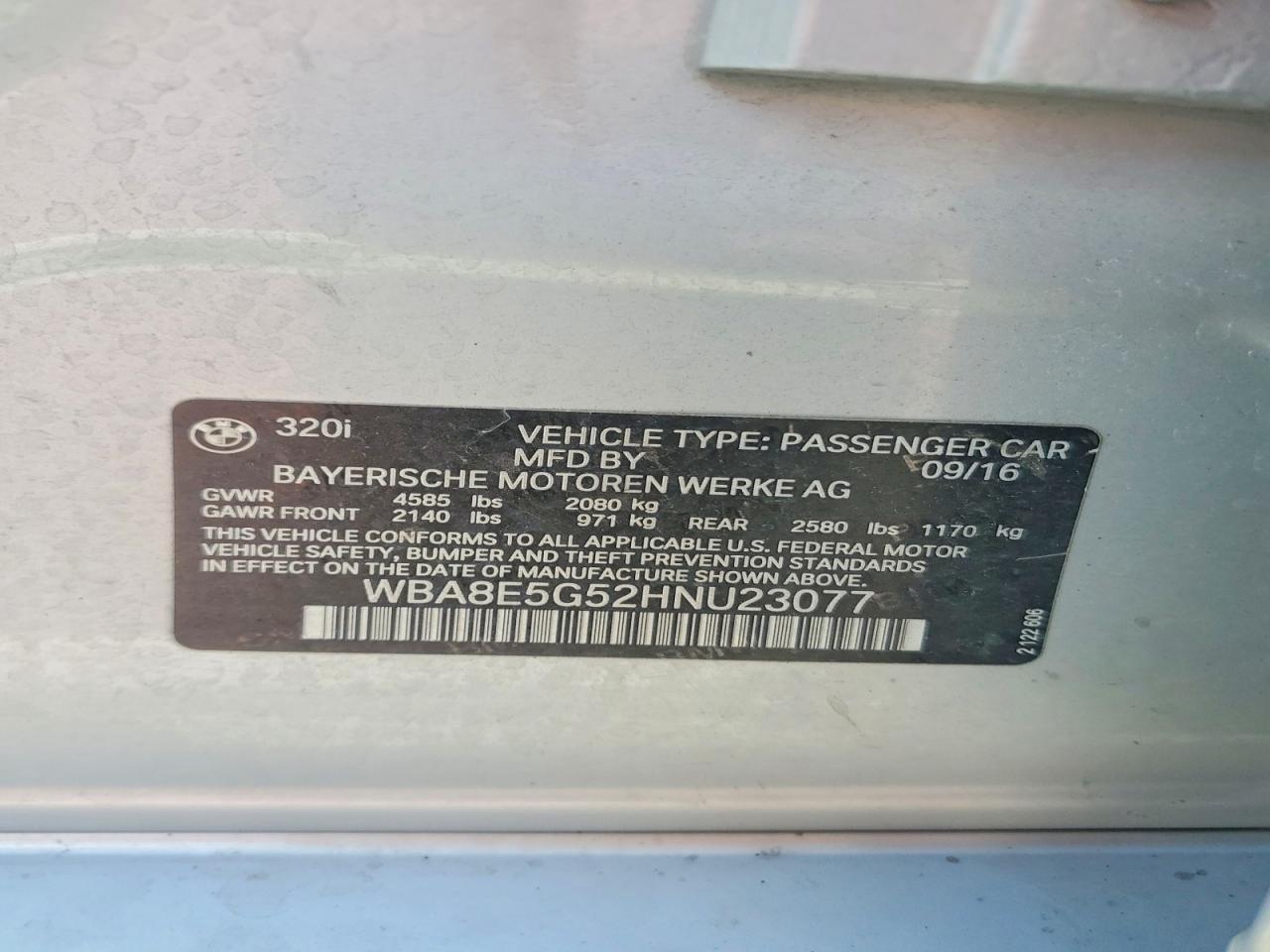 2017 BMW 320 Xi - zdjęcie 12