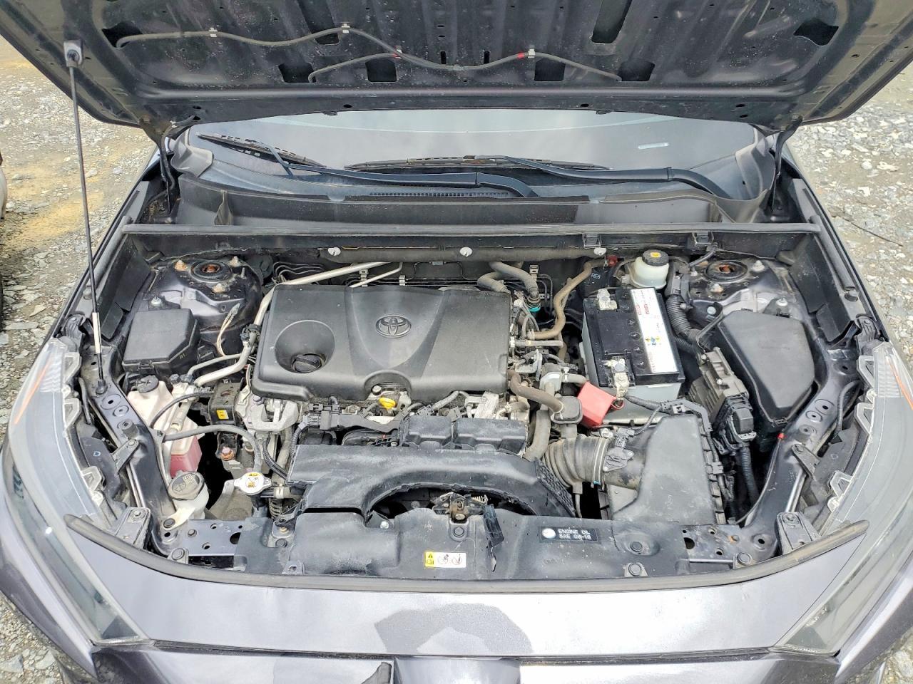 2019 Toyota Rav4 Le - zdjęcie 12