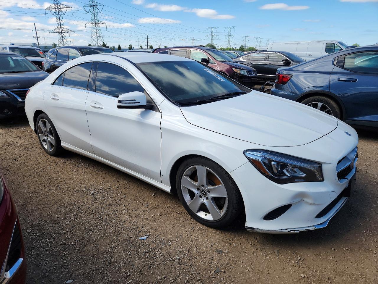 2018 Mercedes-Benz Cla 250 4Matic - zdjęcie 4