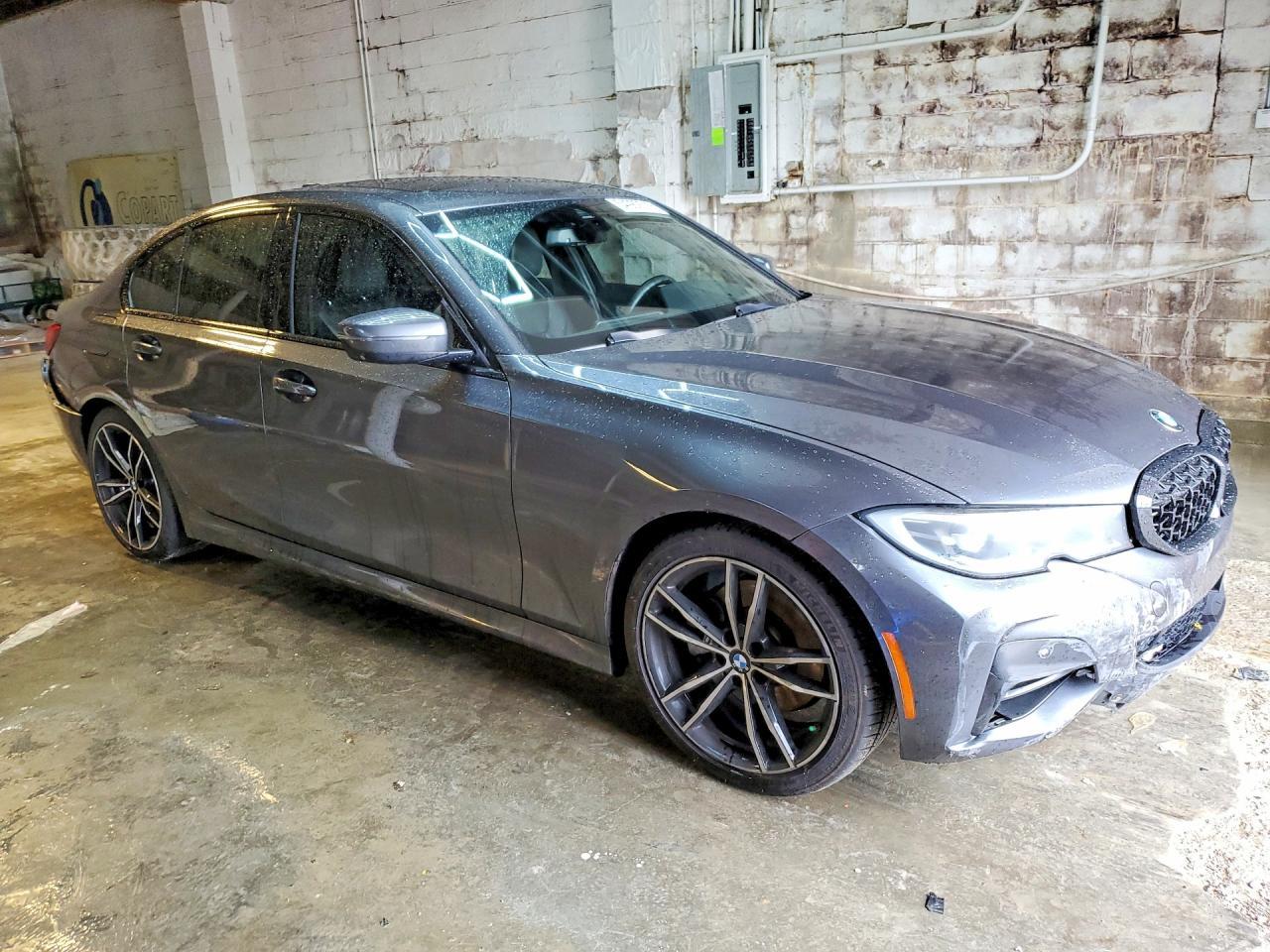 BMW Seria 3 - zdjęcie 4