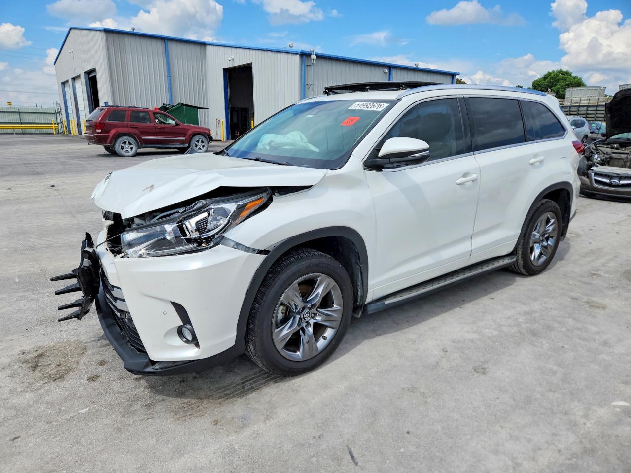 2017 Toyota Highlander Limited Platinum - zdjęcie główne