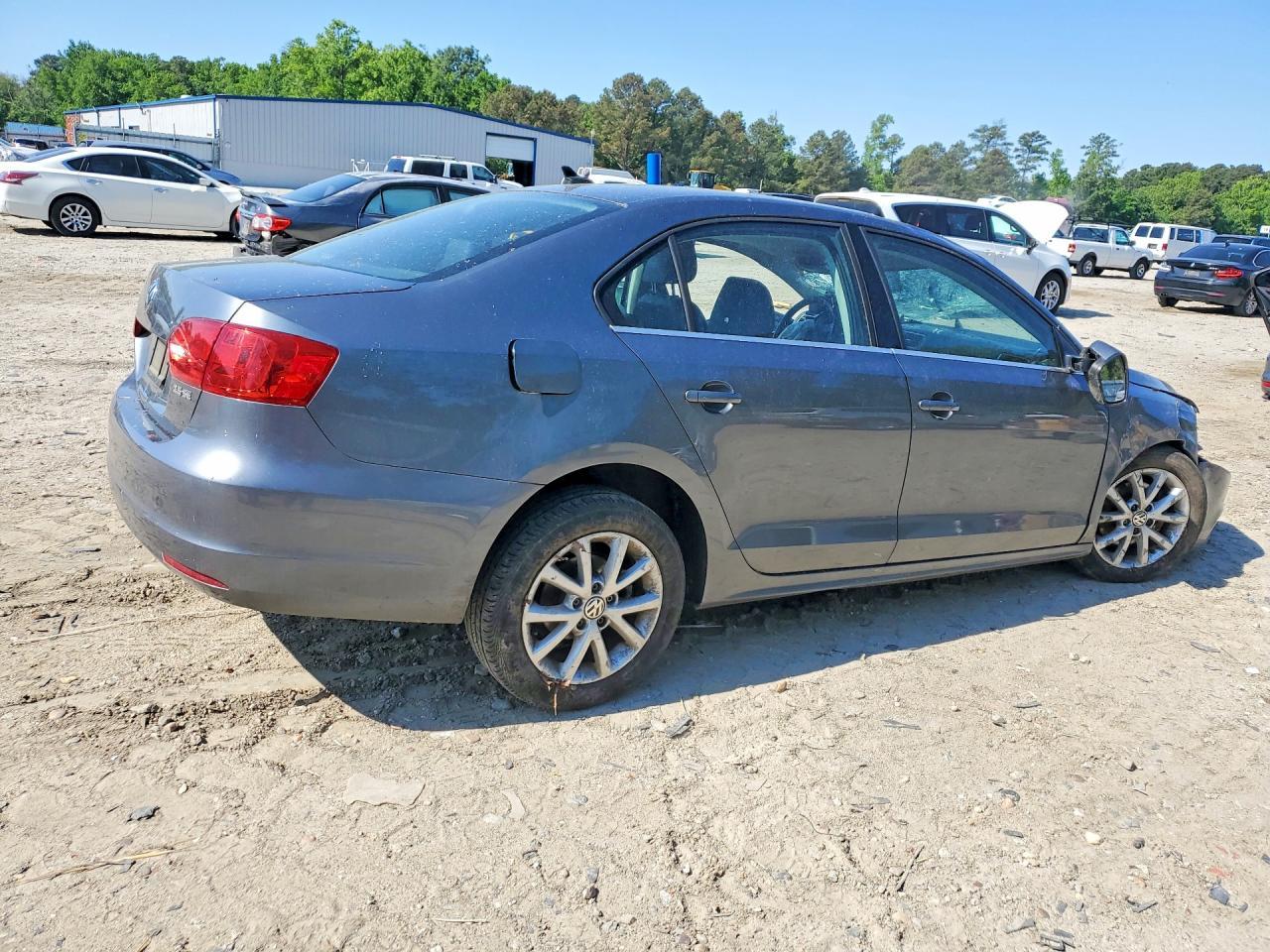 2013 Volkswagen Jetta Se - zdjęcie 3