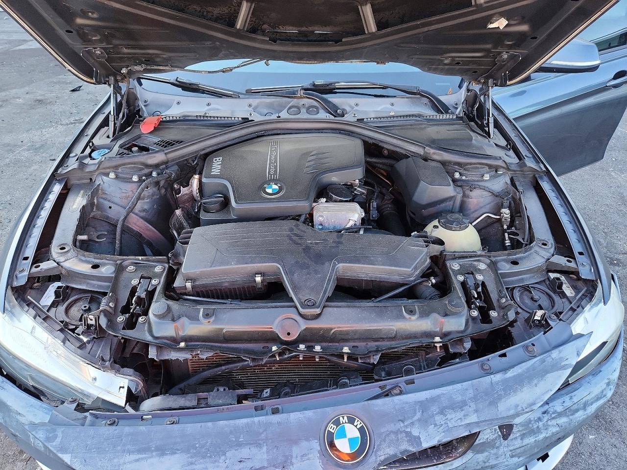 2017 BMW 320 I - zdjęcie 11