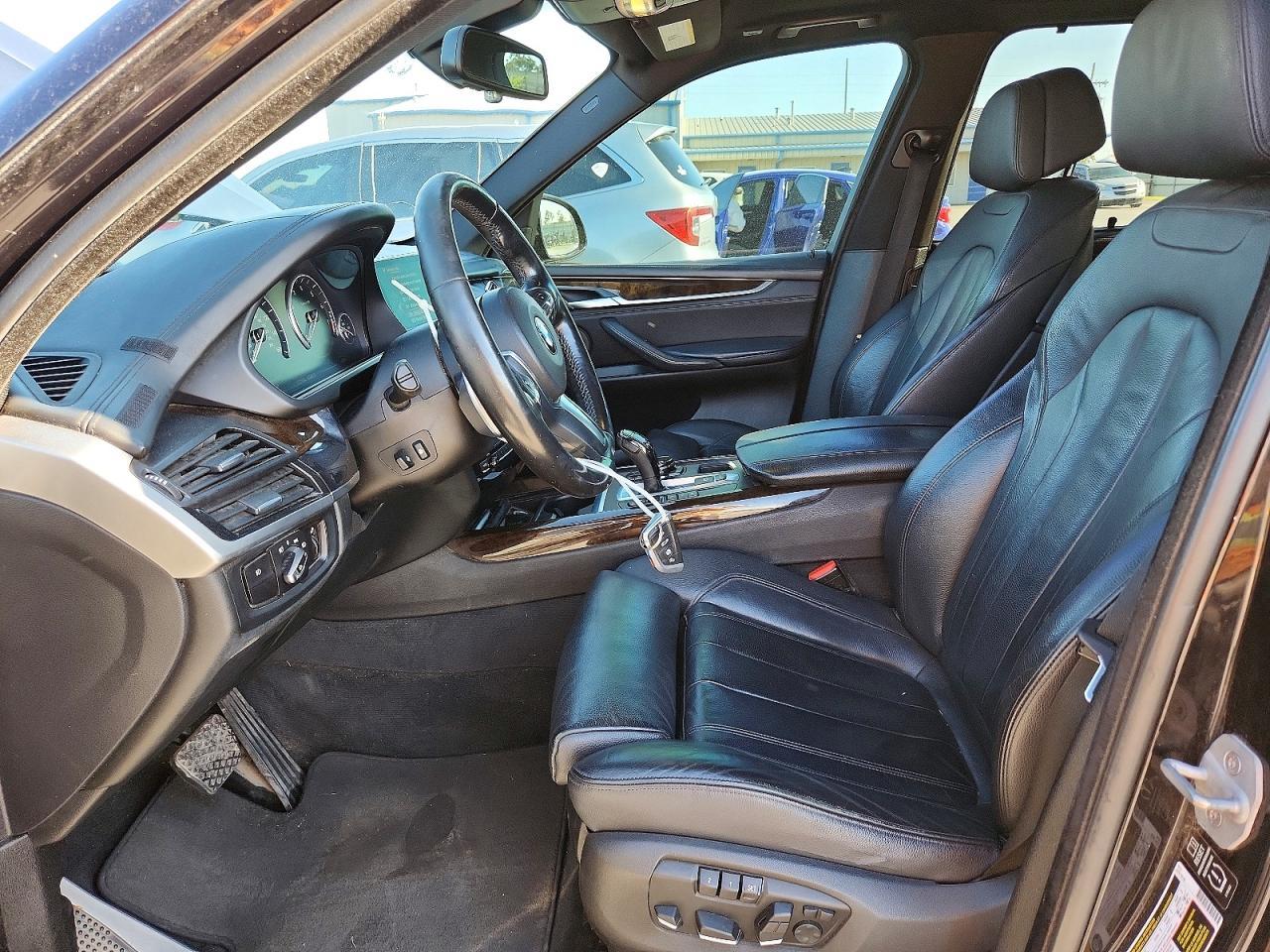 2015 BMW X5 xDrive50I - zdjęcie 7