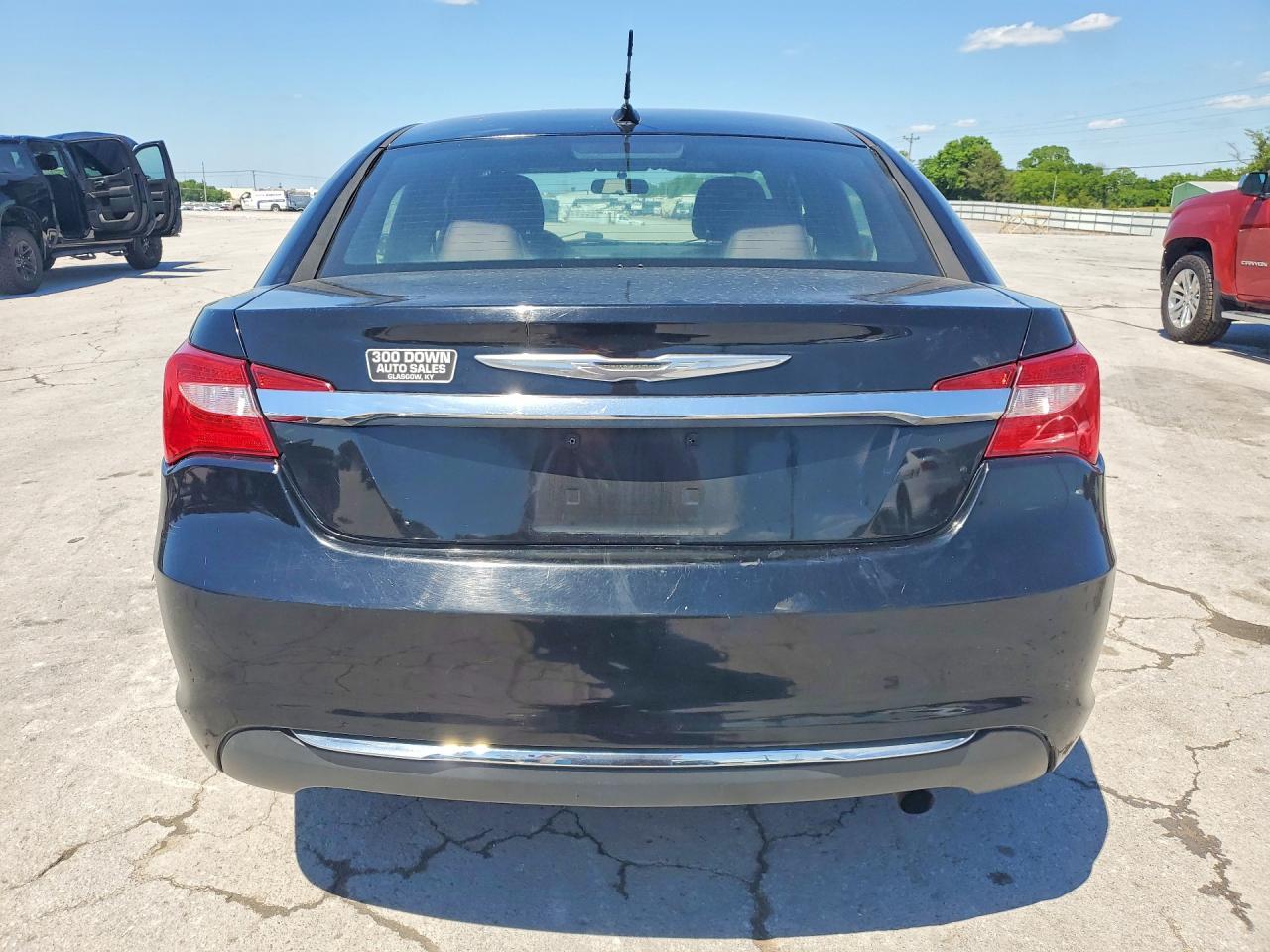 2014 Chrysler 200 Lx - zdjęcie 6