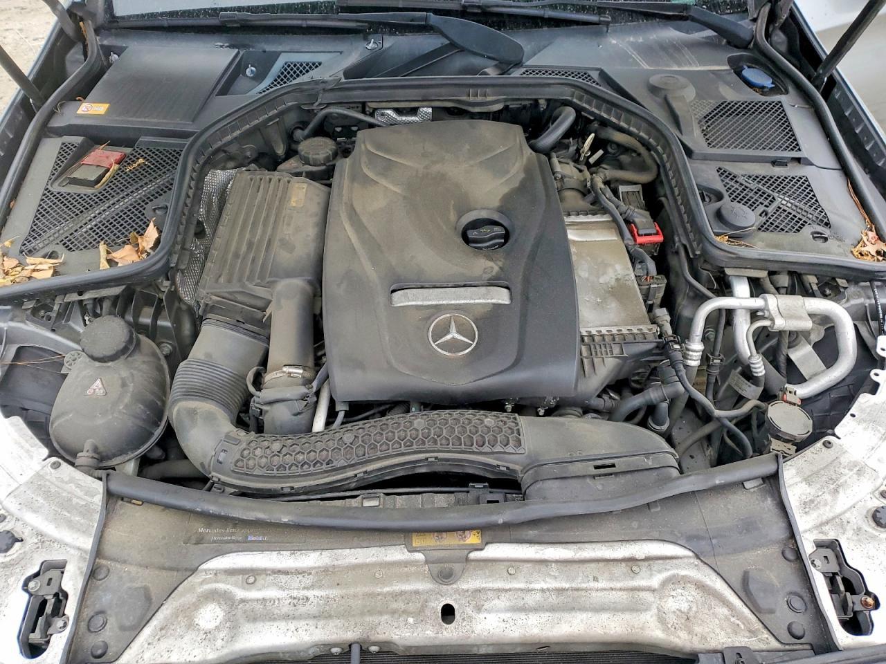 2015 Mercedes-Benz C 300 4Matic - zdjęcie 11