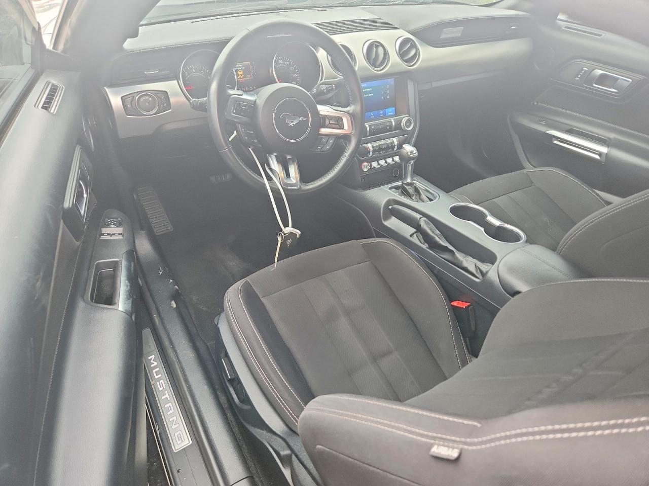 2022 Ford Mustang Gt - zdjęcie 8