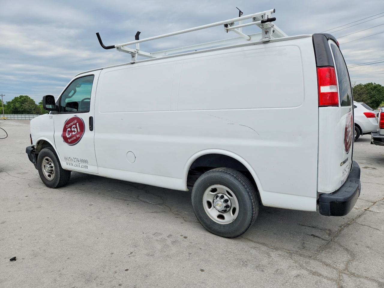 2020 Chevrolet Express G2500 - zdjęcie 2