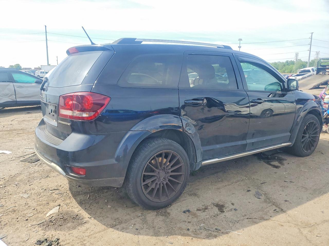 2016 Dodge Journey Crossroad - zdjęcie 3