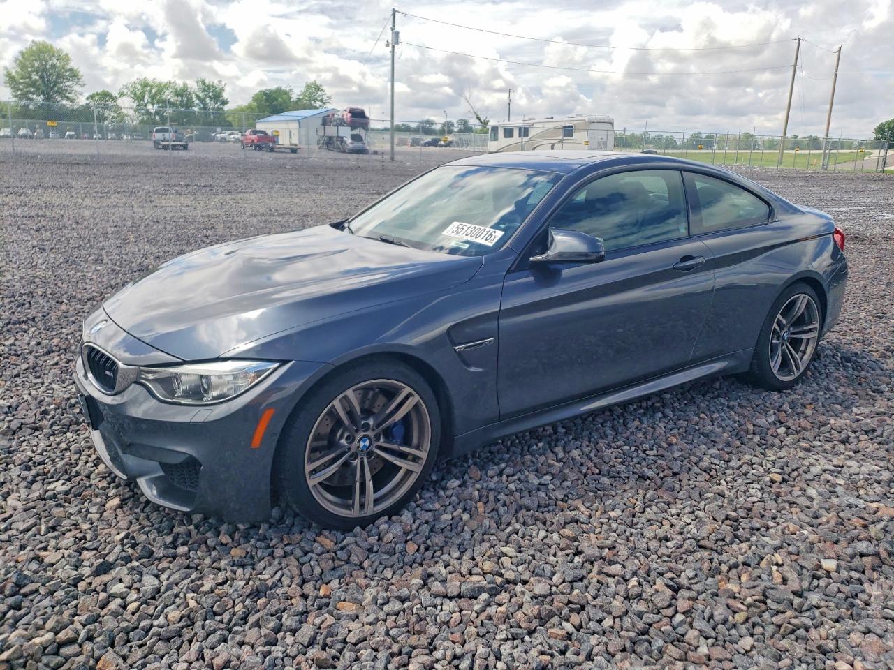 2015 BMW M4 - zdjęcie główne