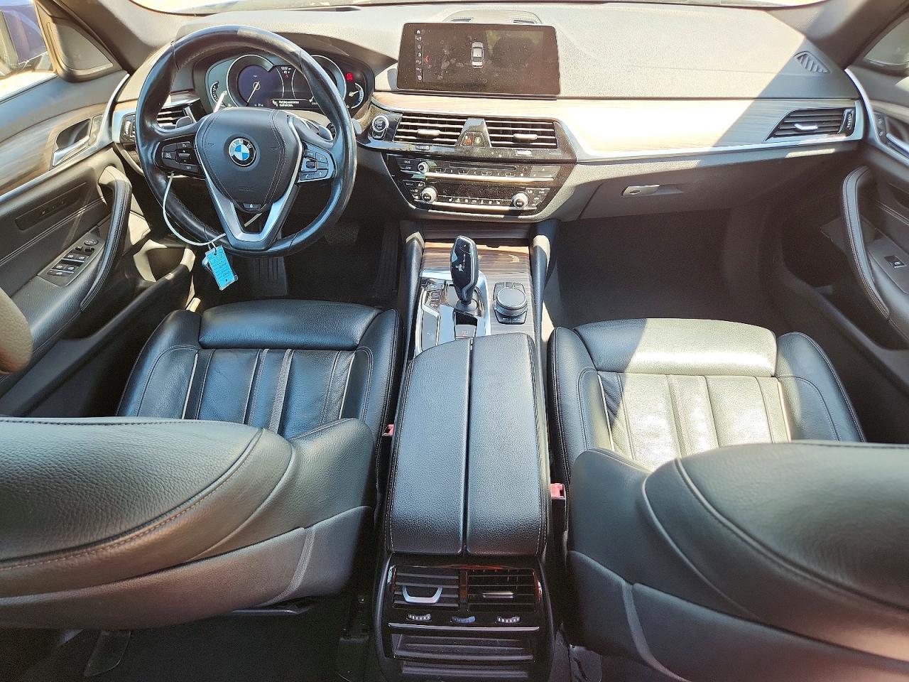 2019 BMW 530 Xi - zdjęcie 8