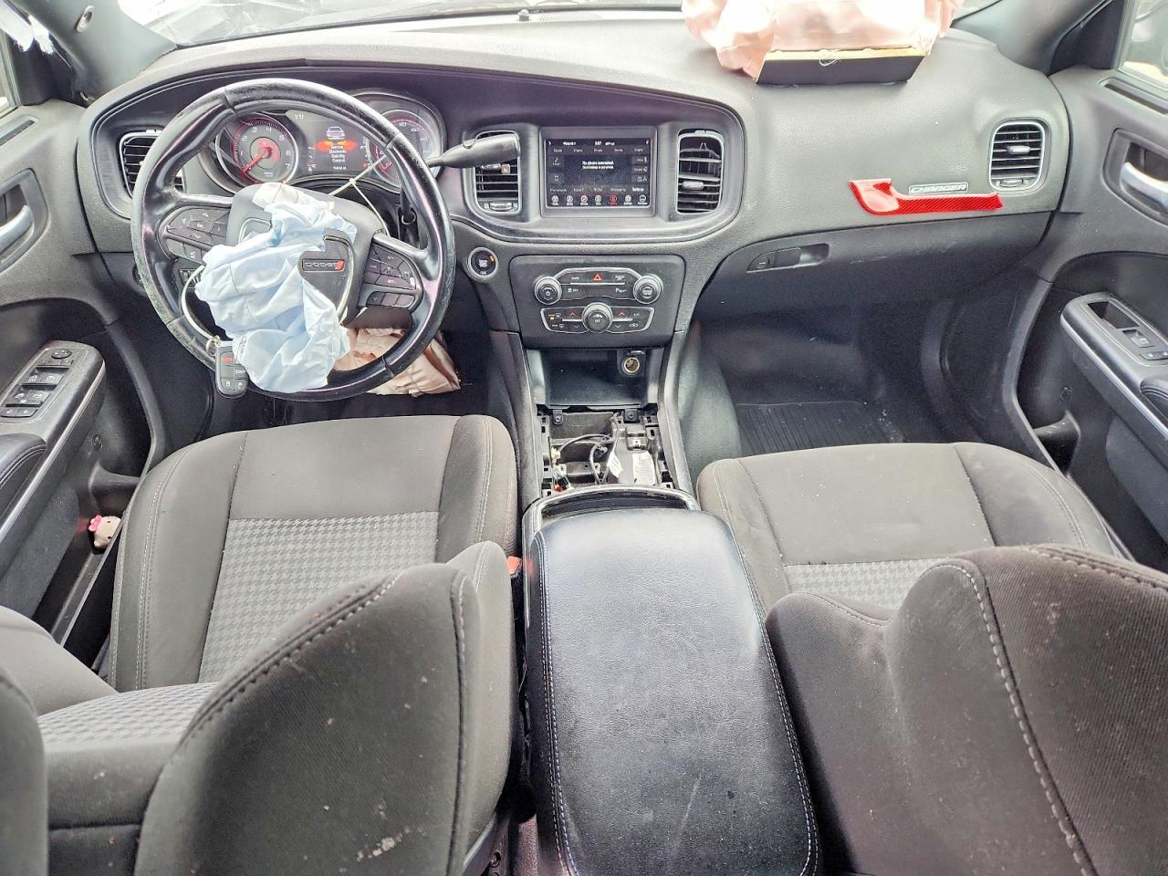 2019 Dodge Charger Police - zdjęcie 8