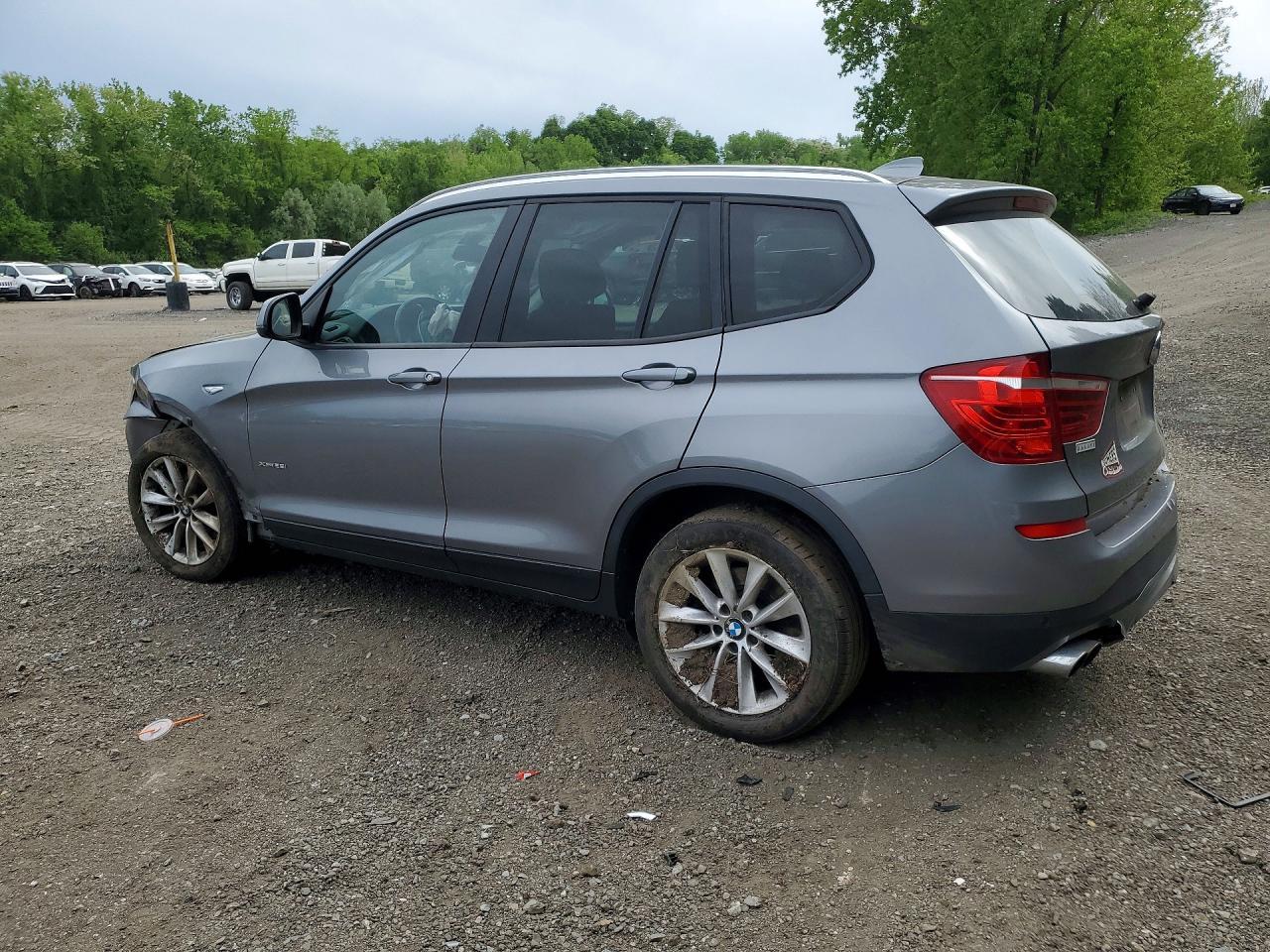 2016 BMW X3 xDrive28I - zdjęcie 2