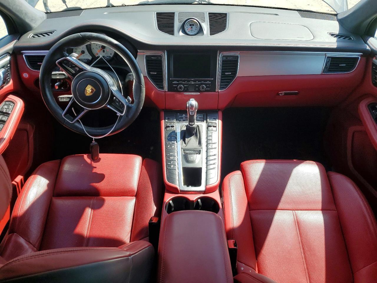 2016 Porsche Macan Turbo - zdjęcie 8