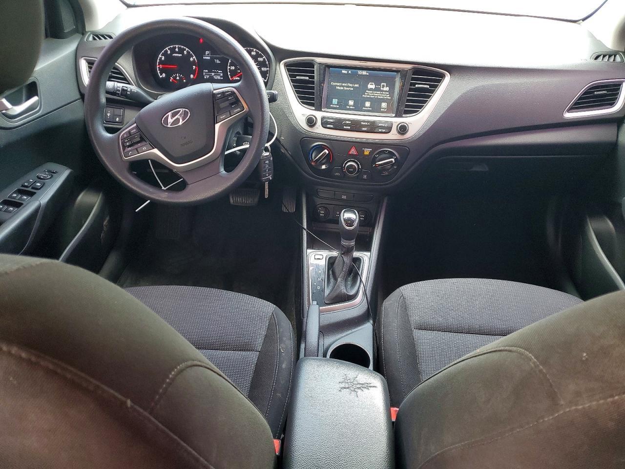 2022 Hyundai Accent Sel - zdjęcie 8