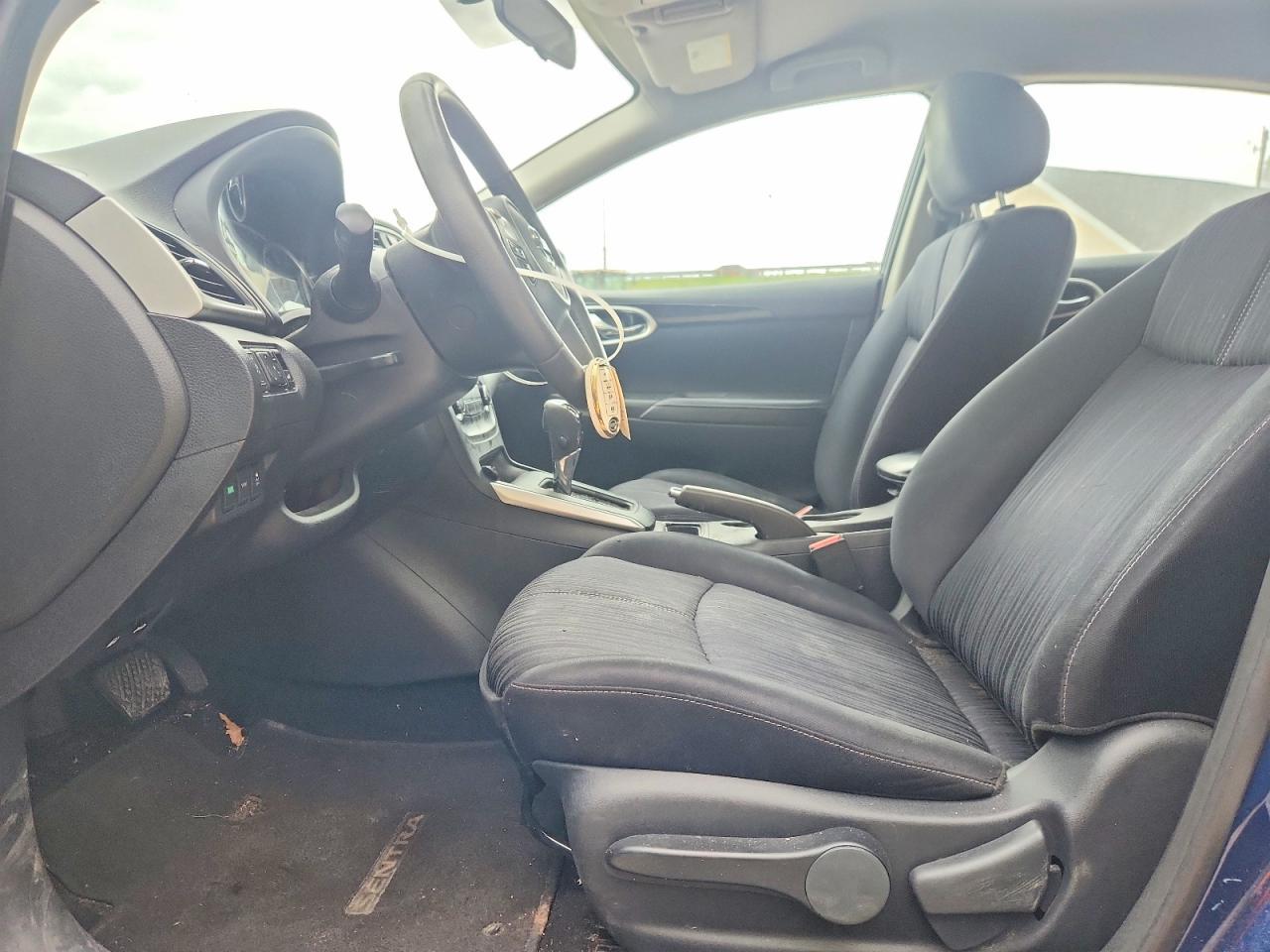 2017 Nissan Sentra Sv - zdjęcie 7