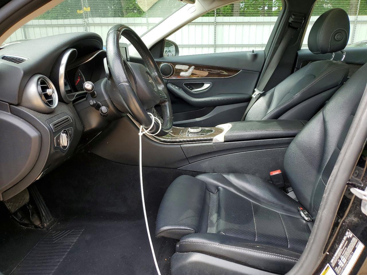 2017 Mercedes-Benz C 300 4Matic - zdjęcie 7