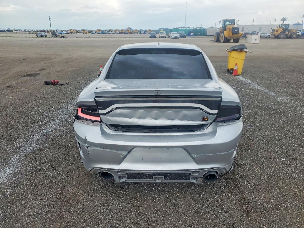 2020 Dodge Charger Scat Pack - zdjęcie 6