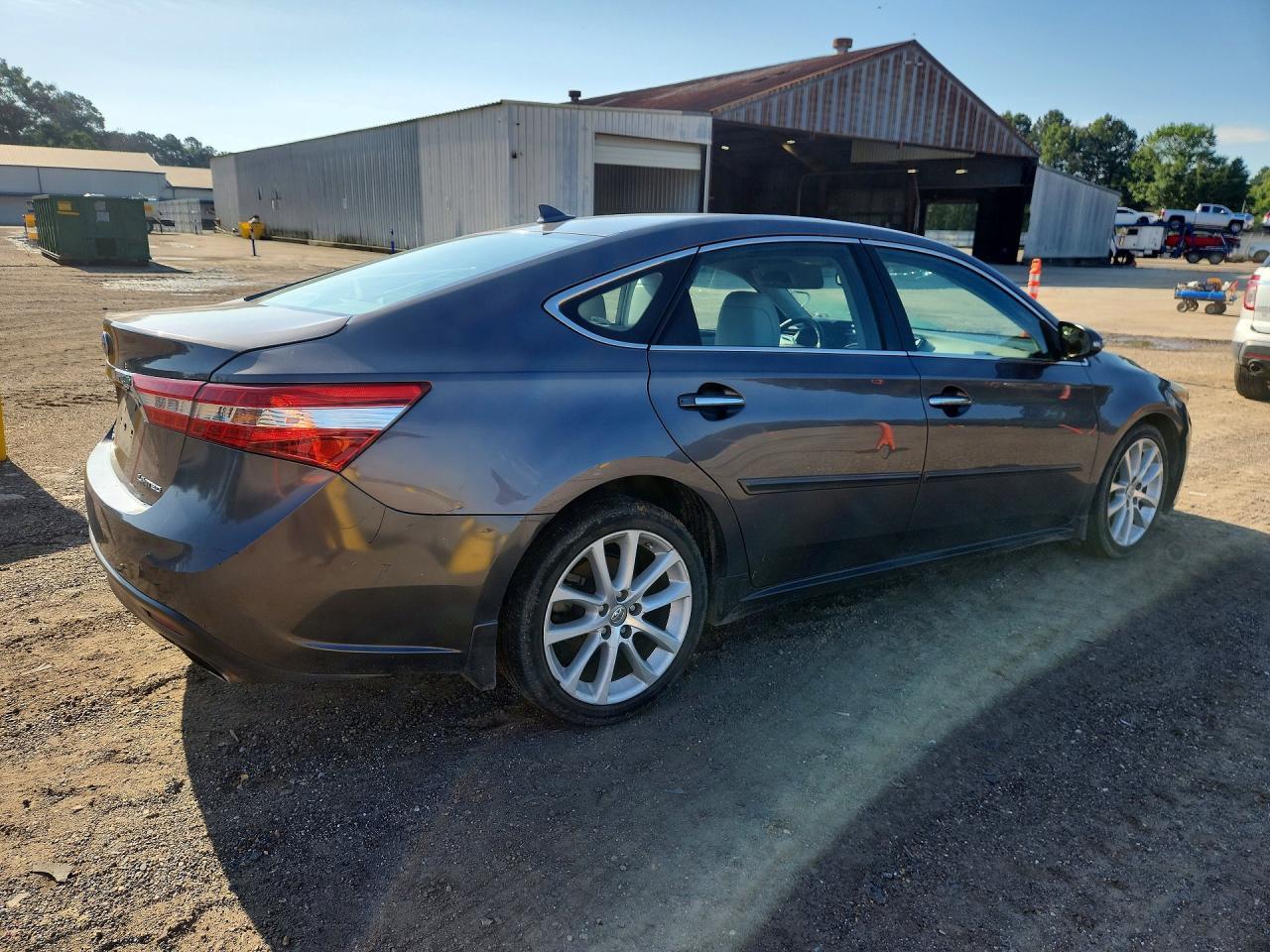 2014 Toyota Avalon Limited - zdjęcie 3