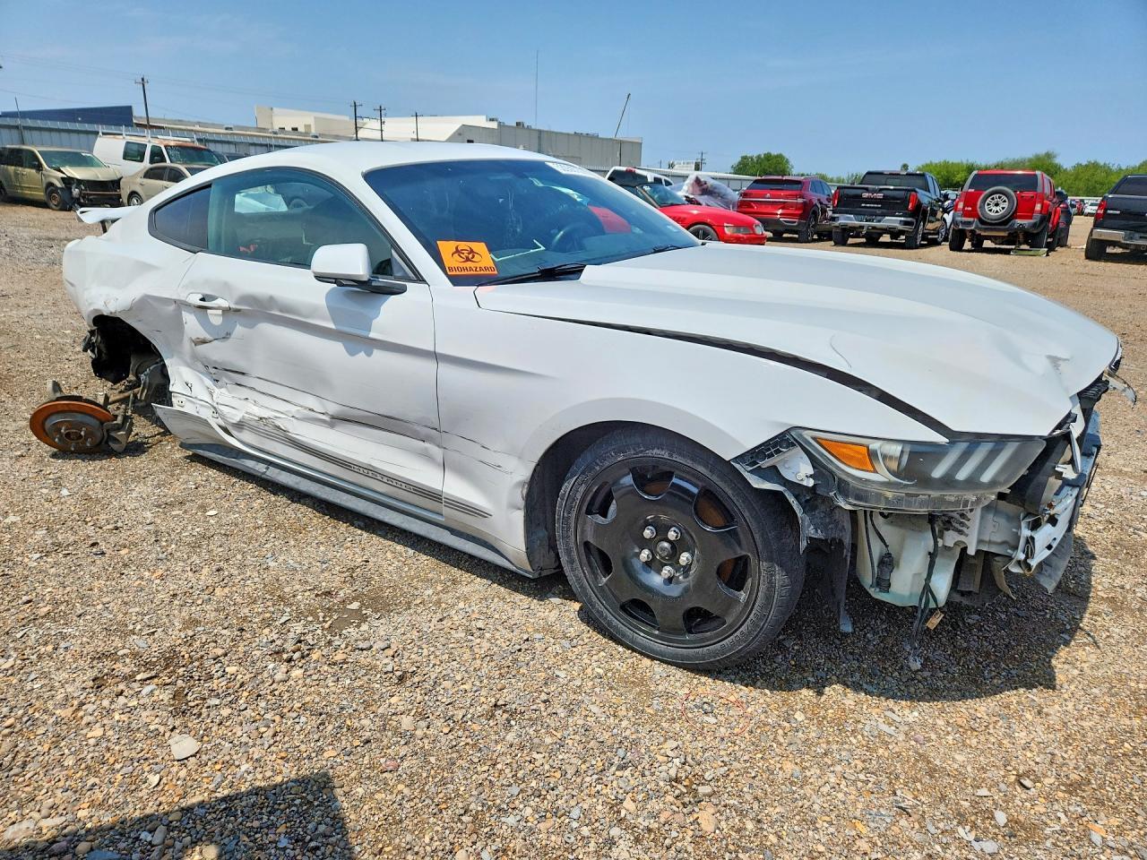 2017 Ford Mustang - zdjęcie 4