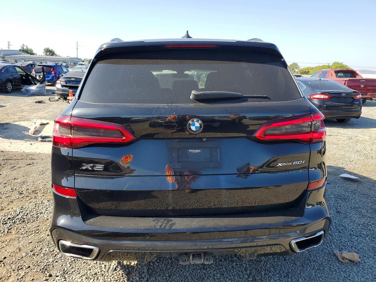 2019 BMW X5 xDrive50I - zdjęcie 6
